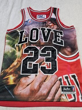 Post Game 'Love 23' Graphic Basketball Jersey in Red/Black
